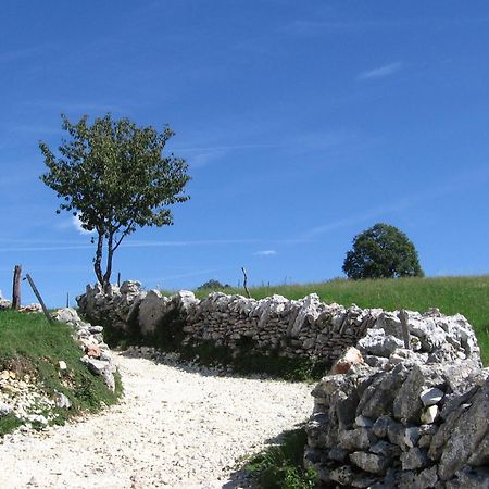 Hotel Cristina San Rocco di Piegara ภายนอก รูปภาพ